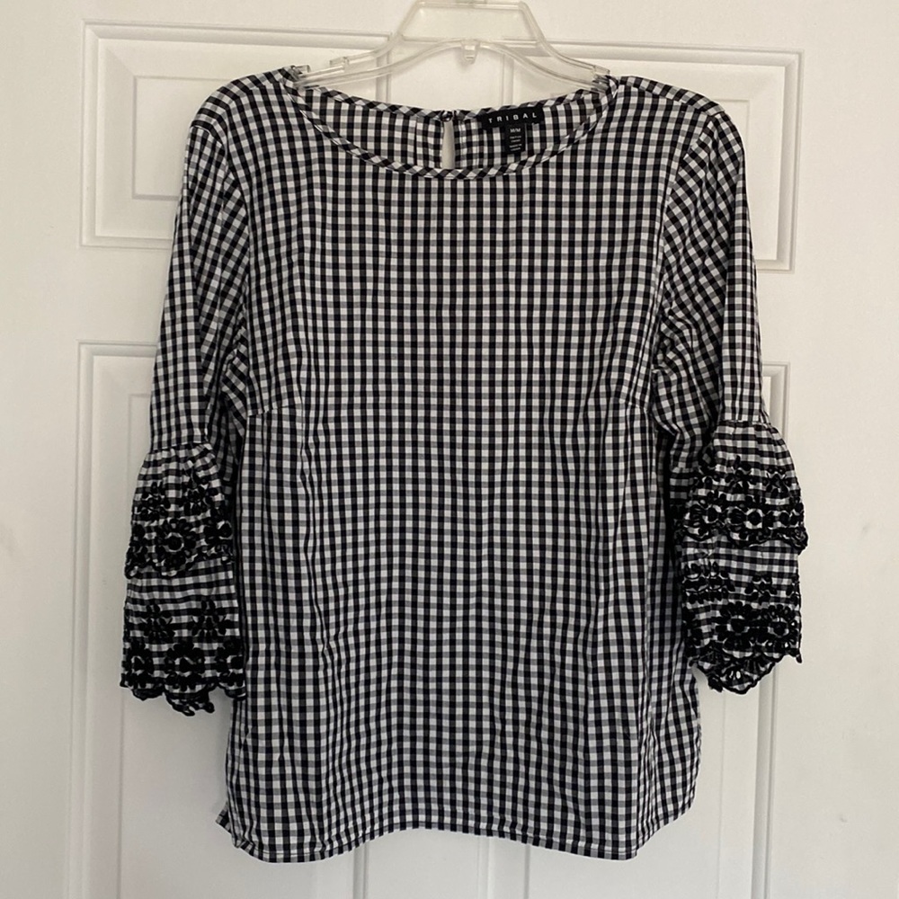 Black/white gingham blouse